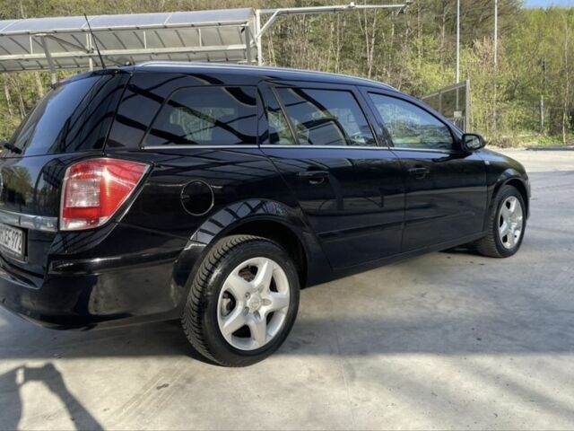 Чорний Опель Астра, об'ємом двигуна 1.6 л та пробігом 200 тис. км за 5900 $, фото 4 на Automoto.ua