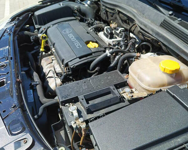 Черный Опель Астра, объемом двигателя 1.6 л и пробегом 230 тыс. км за 4999 $, фото 11 на Automoto.ua