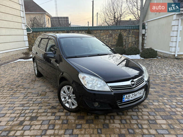 Чорний Опель Астра, об'ємом двигуна 1.6 л та пробігом 255 тис. км за 4700 $, фото 3 на Automoto.ua