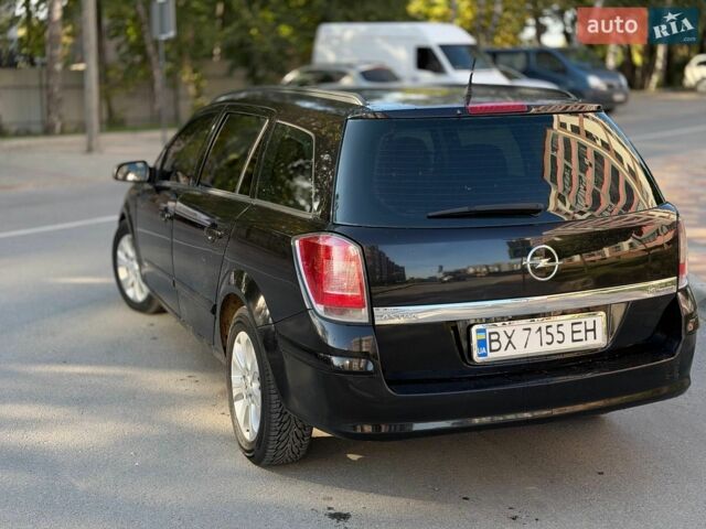 Черный Опель Астра, объемом двигателя 1.6 л и пробегом 328 тыс. км за 4200 $, фото 6 на Automoto.ua