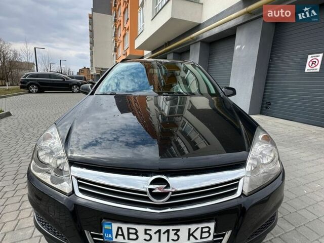 Черный Опель Астра, объемом двигателя 1.6 л и пробегом 260 тыс. км за 4500 $, фото 13 на Automoto.ua