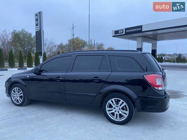 Чорний Опель Астра, об'ємом двигуна 1.6 л та пробігом 249 тис. км за 3850 $, фото 13 на Automoto.ua
