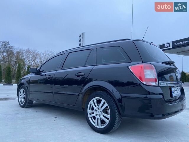 Чорний Опель Астра, об'ємом двигуна 1.6 л та пробігом 249 тис. км за 3850 $, фото 11 на Automoto.ua