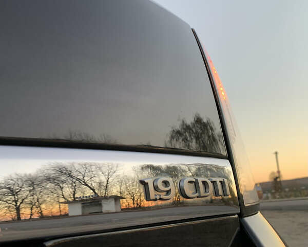 Черный Опель Астра, объемом двигателя 1.91 л и пробегом 286 тыс. км за 5550 $, фото 34 на Automoto.ua