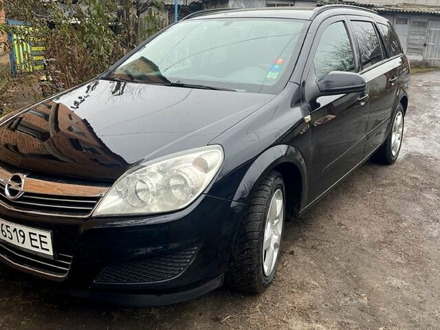 Черный Опель Астра, объемом двигателя 1.6 л и пробегом 245 тыс. км за 5400 $, фото 8 на Automoto.ua