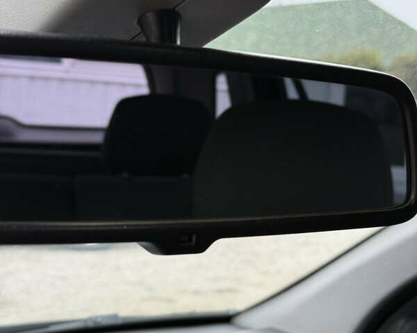 Черный Опель Астра, объемом двигателя 1.7 л и пробегом 230 тыс. км за 4800 $, фото 18 на Automoto.ua