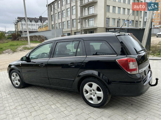 Черный Опель Астра, объемом двигателя 1.6 л и пробегом 250 тыс. км за 4399 $, фото 8 на Automoto.ua