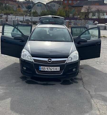 Опель Астра 2007 в Жмеренке на Automoto.ua Черный Опель Астра, объемом двигателя 1.6 л и пробегом 233 тыс. км за 4300 $, фото 1 на Automoto.ua