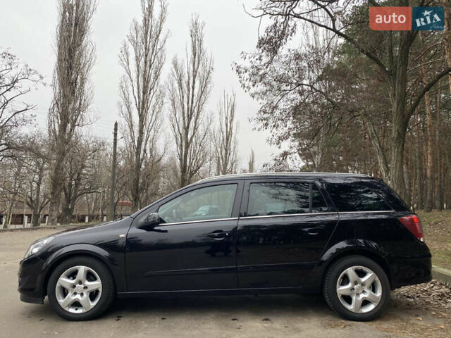 Черный Опель Астра, объемом двигателя 1.6 л и пробегом 194 тыс. км за 5800 $, фото 9 на Automoto.ua