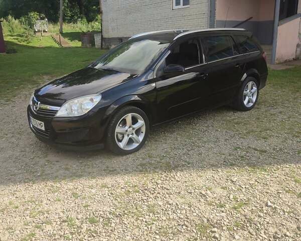 Чорний Опель Астра, об'ємом двигуна 1.7 л та пробігом 250 тис. км за 6000 $, фото 9 на Automoto.ua