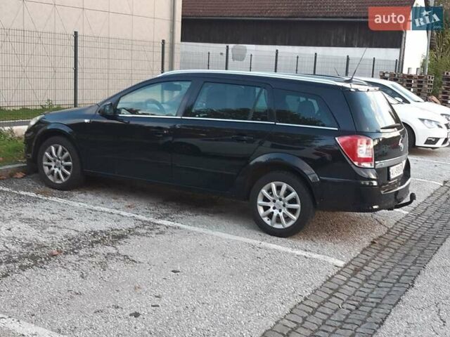 Черный Опель Астра, объемом двигателя 1.6 л и пробегом 191 тыс. км за 5550 $, фото 2 на Automoto.ua