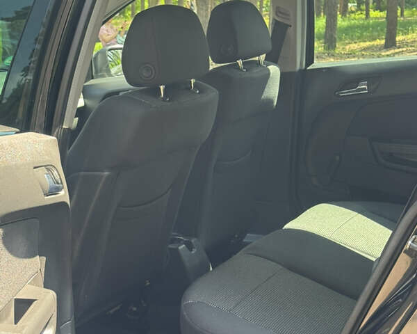 Чорний Опель Астра, об'ємом двигуна 1.9 л та пробігом 258 тис. км за 5999 $, фото 16 на Automoto.ua