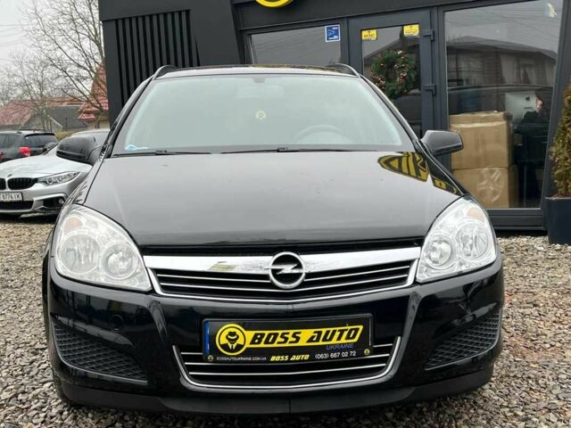 Черный Опель Астра, объемом двигателя 0 л и пробегом 260 тыс. км за 6200 $, фото 1 на Automoto.ua