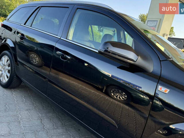 Черный Опель Астра, объемом двигателя 1.6 л и пробегом 197 тыс. км за 5700 $, фото 5 на Automoto.ua