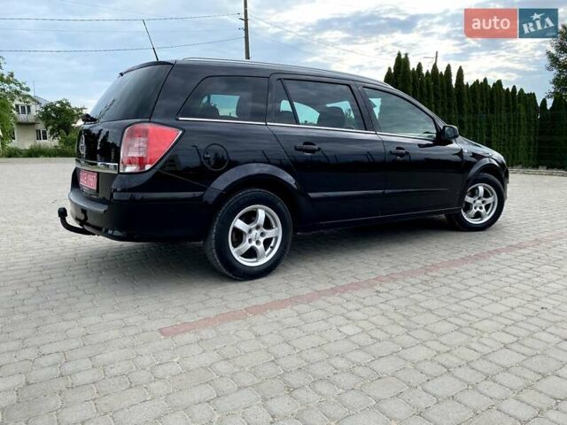 Черный Опель Астра, объемом двигателя 1.6 л и пробегом 222 тыс. км за 5200 $, фото 33 на Automoto.ua