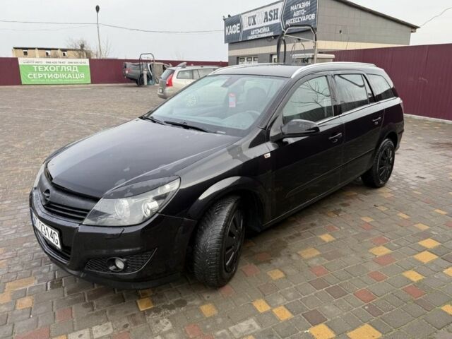 Черный Опель Астра, объемом двигателя 1.7 л и пробегом 240 тыс. км за 2800 $, фото 3 на Automoto.ua