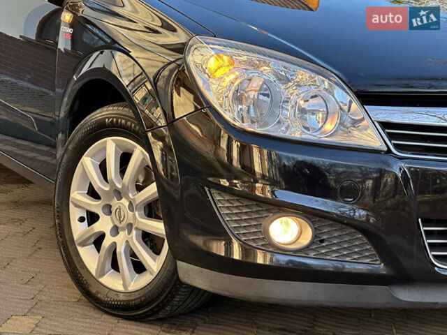 Черный Опель Астра, объемом двигателя 1.6 л и пробегом 180 тыс. км за 5499 $, фото 67 на Automoto.ua