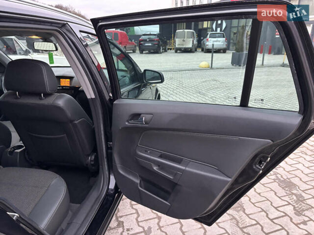 Чорний Опель Астра, об'ємом двигуна 1.6 л та пробігом 214 тис. км за 5550 $, фото 20 на Automoto.ua