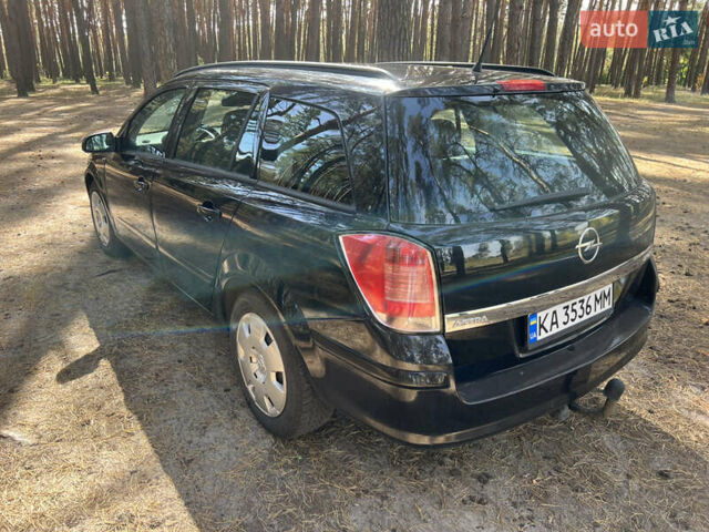 Чорний Опель Астра, об'ємом двигуна 1.69 л та пробігом 230 тис. км за 5300 $, фото 2 на Automoto.ua