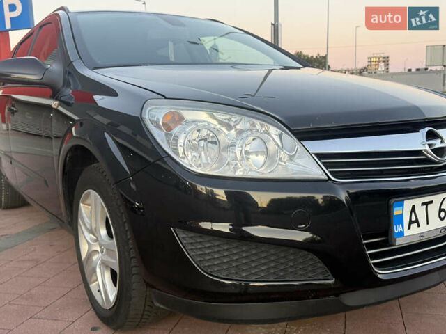 Черный Опель Астра, объемом двигателя 1.69 л и пробегом 260 тыс. км за 5550 $, фото 18 на Automoto.ua