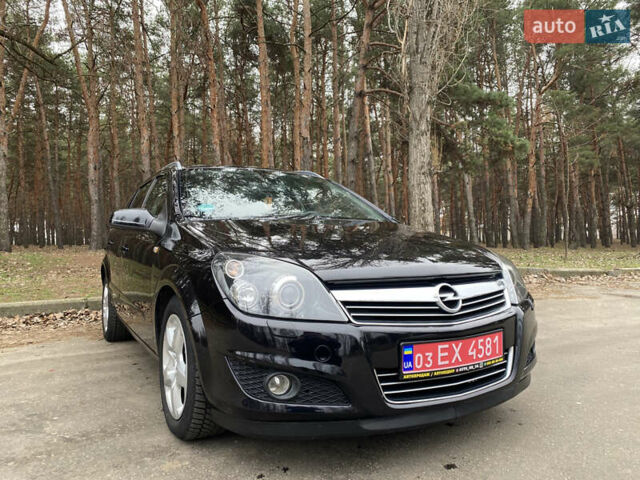 Черный Опель Астра, объемом двигателя 1.6 л и пробегом 194 тыс. км за 5800 $, фото 2 на Automoto.ua