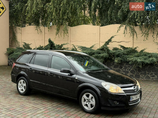 Опель Астра 2008 в Ровно на Automoto.ua Черный Опель Астра, объемом двигателя 1.7 л и пробегом 330 тыс. км за 4300 $, фото 11 на Automoto.ua