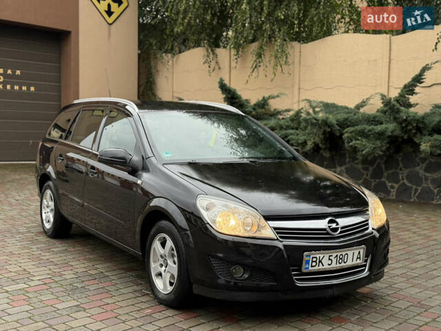 Чорний Опель Астра, об'ємом двигуна 1.7 л та пробігом 330 тис. км за 4400 $, фото 5 на Automoto.ua