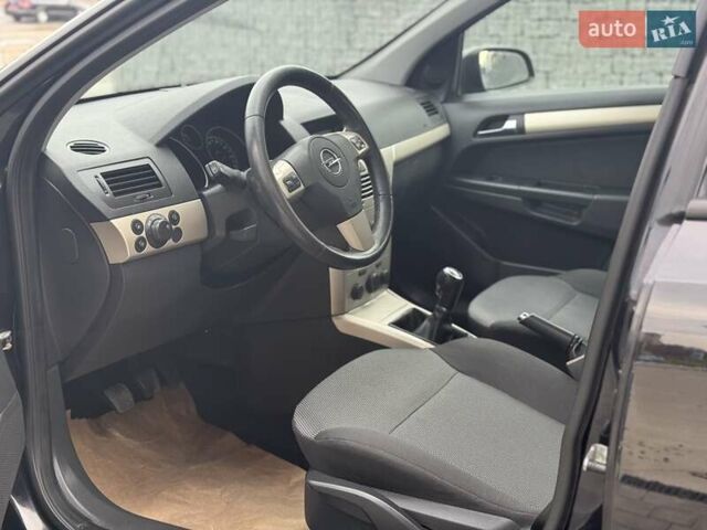 Чорний Опель Астра, об'ємом двигуна 1.6 л та пробігом 241 тис. км за 5499 $, фото 25 на Automoto.ua