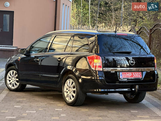 Черный Опель Астра, объемом двигателя 1.6 л и пробегом 180 тыс. км за 5499 $, фото 41 на Automoto.ua