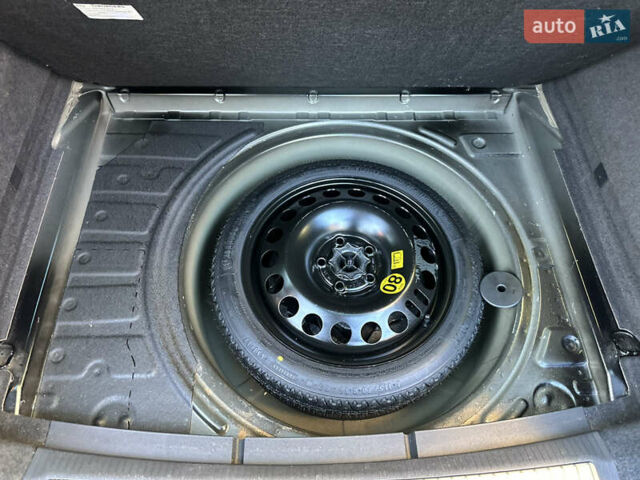 Черный Опель Астра, объемом двигателя 1.6 л и пробегом 180 тыс. км за 5499 $, фото 183 на Automoto.ua