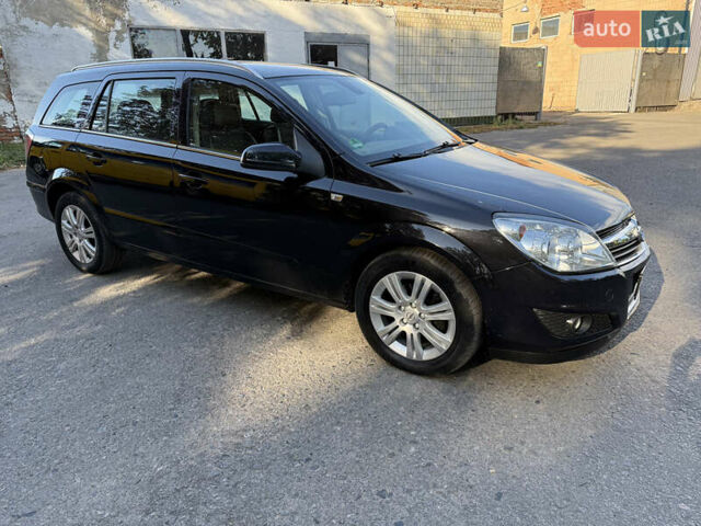 Чорний Опель Астра, об'ємом двигуна 1.6 л та пробігом 219 тис. км за 6000 $, фото 8 на Automoto.ua