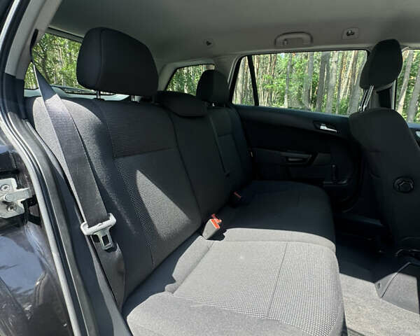 Чорний Опель Астра, об'ємом двигуна 1.9 л та пробігом 258 тис. км за 5999 $, фото 24 на Automoto.ua