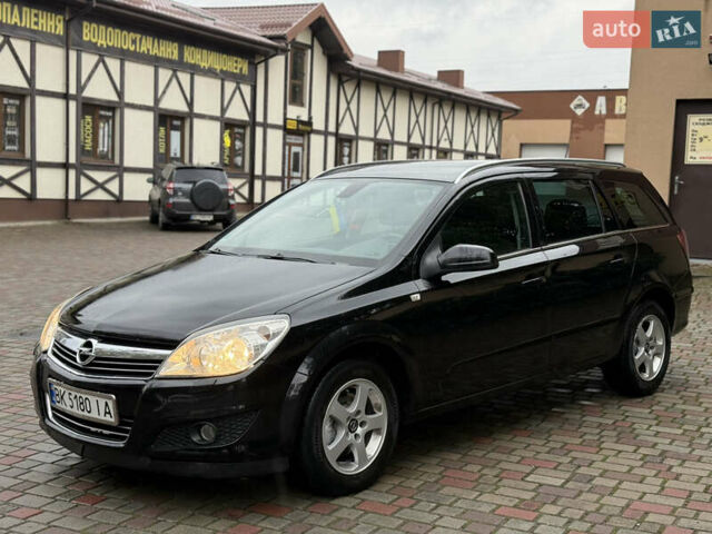 Черный Опель Астра, объемом двигателя 1.69 л и пробегом 330 тыс. км за 4700 $, фото 9 на Automoto.ua