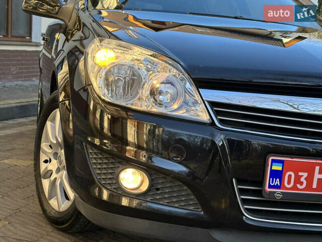 Черный Опель Астра, объемом двигателя 1.6 л и пробегом 180 тыс. км за 5499 $, фото 68 на Automoto.ua
