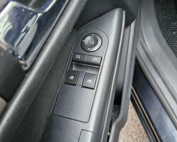 Чорний Опель Астра, об'ємом двигуна 1.6 л та пробігом 280 тис. км за 6100 $, фото 15 на Automoto.ua