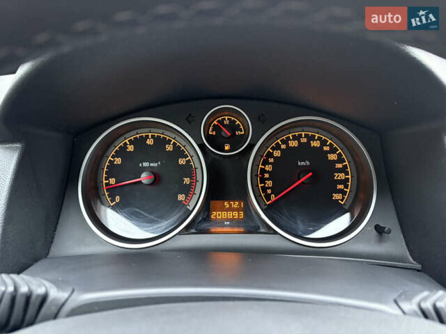 Чорний Опель Астра, об'ємом двигуна 1.6 л та пробігом 208 тис. км за 5400 $, фото 18 на Automoto.ua