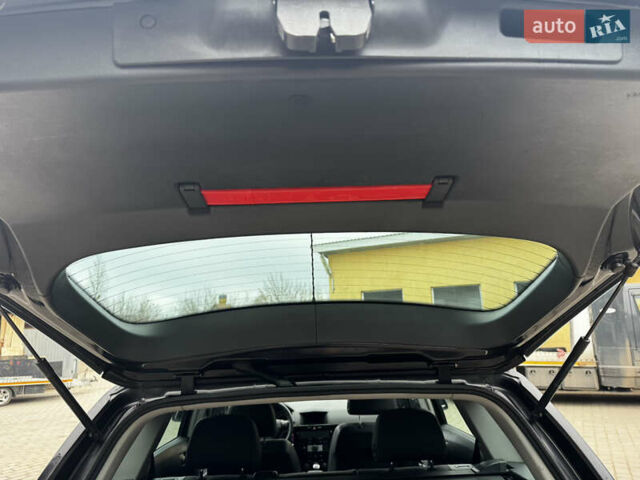 Чорний Опель Астра, об'ємом двигуна 1.6 л та пробігом 239 тис. км за 5999 $, фото 33 на Automoto.ua