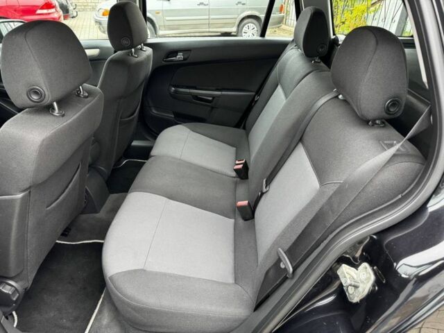 Чорний Опель Астра, об'ємом двигуна 1.6 л та пробігом 189 тис. км за 5900 $, фото 14 на Automoto.ua