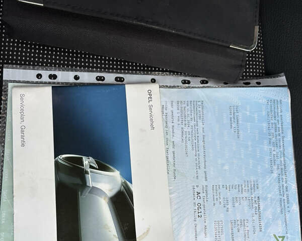 Чорний Опель Астра, об'ємом двигуна 1.6 л та пробігом 214 тис. км за 5550 $, фото 31 на Automoto.ua