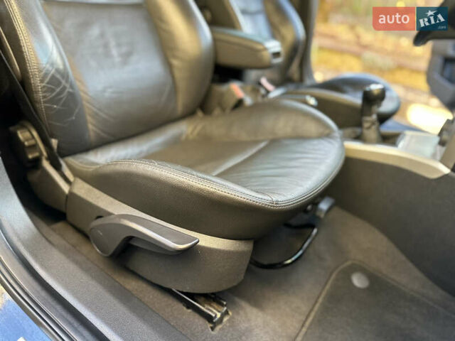 Черный Опель Астра, объемом двигателя 1.6 л и пробегом 180 тыс. км за 5499 $, фото 111 на Automoto.ua