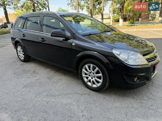 Черный Опель Астра, объемом двигателя 1.6 л и пробегом 219 тыс. км за 6000 $, фото 6 на Automoto.ua