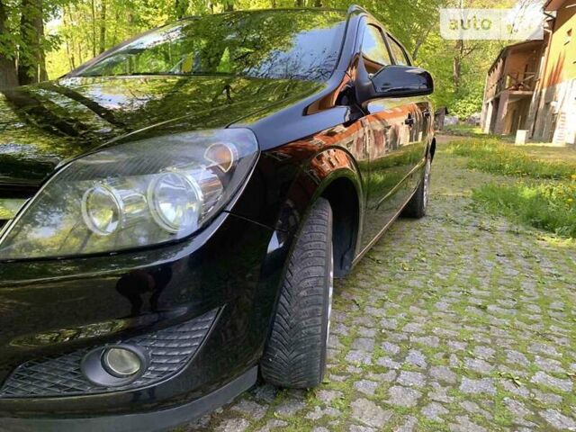 Черный Опель Астра, объемом двигателя 1.6 л и пробегом 235 тыс. км за 6200 $, фото 24 на Automoto.ua