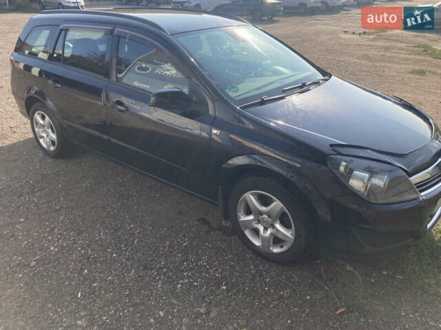 Черный Опель Астра, объемом двигателя 1.6 л и пробегом 243 тыс. км за 5500 $, фото 4 на Automoto.ua