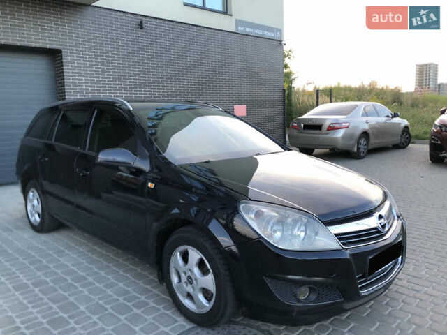 Чорний Опель Астра, об'ємом двигуна 1.7 л та пробігом 250 тис. км за 4750 $, фото 2 на Automoto.ua
