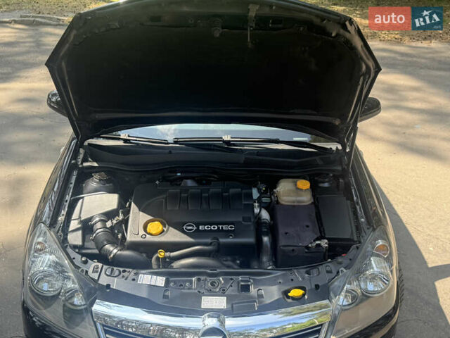 Чорний Опель Астра, об'ємом двигуна 1.9 л та пробігом 258 тис. км за 5999 $, фото 9 на Automoto.ua