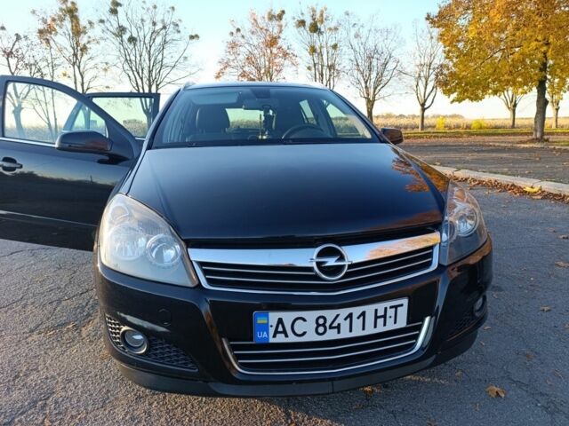 Чорний Опель Астра, об'ємом двигуна 1.6 л та пробігом 228 тис. км за 4900 $, фото 2 на Automoto.ua