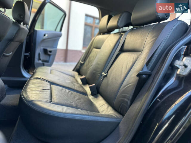 Черный Опель Астра, объемом двигателя 1.6 л и пробегом 180 тыс. км за 5499 $, фото 173 на Automoto.ua