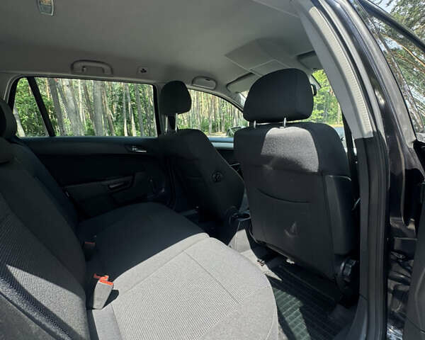 Чорний Опель Астра, об'ємом двигуна 1.9 л та пробігом 258 тис. км за 5999 $, фото 25 на Automoto.ua