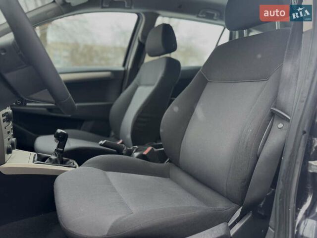 Чорний Опель Астра, об'ємом двигуна 1.6 л та пробігом 192 тис. км за 5600 $, фото 14 на Automoto.ua