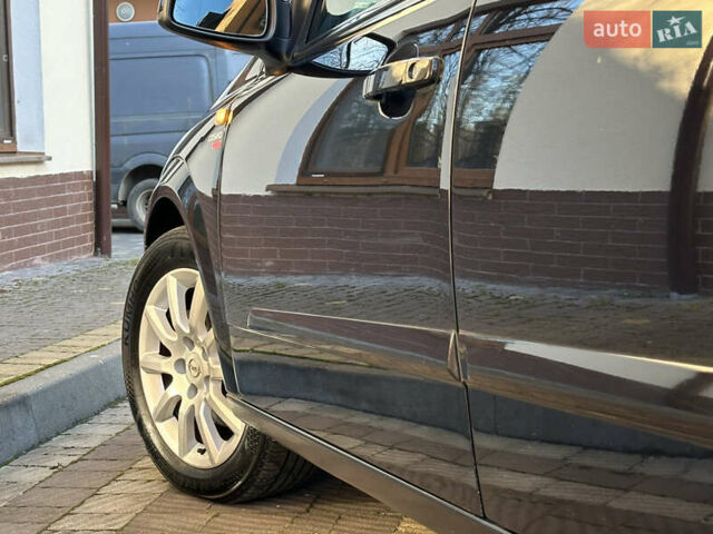 Черный Опель Астра, объемом двигателя 1.6 л и пробегом 180 тыс. км за 5499 $, фото 53 на Automoto.ua